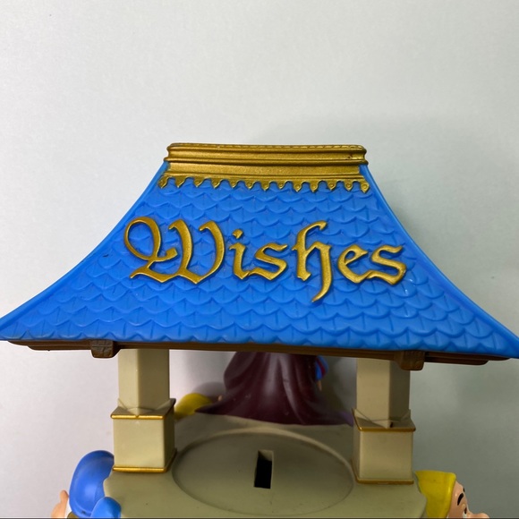 Snow White Wishing Well Plastic Disney Bank Kids - Picture 7 of 16